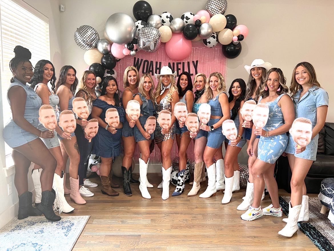 Bachelorette Themes