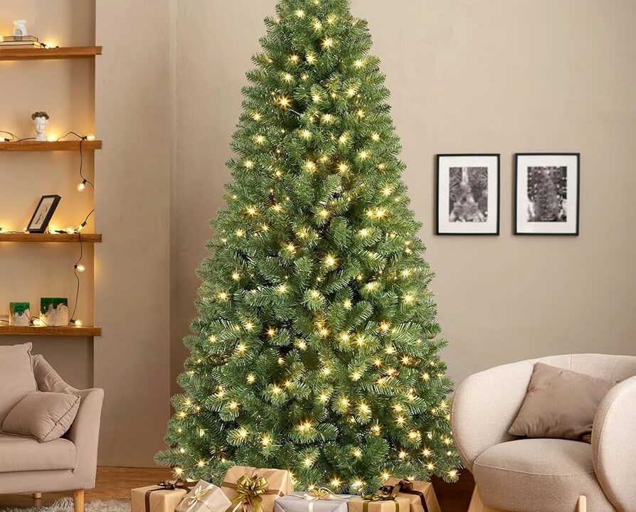 6ft Pre Lit Christmas Tree – Top-Rated Artificial Trees with LED Lights UK 2025